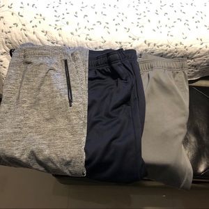3 Men’s Jogger Pants XL